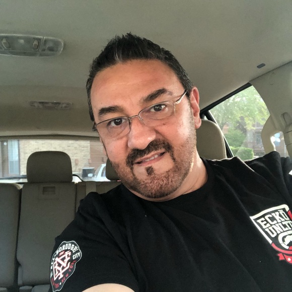 Meet your Posher, Arturo - Picture 1 of 1